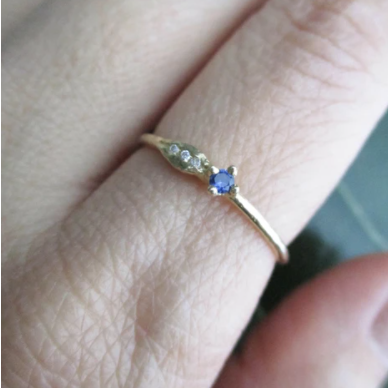 Sprout Sapphire Ring in 14K Yellow Gold